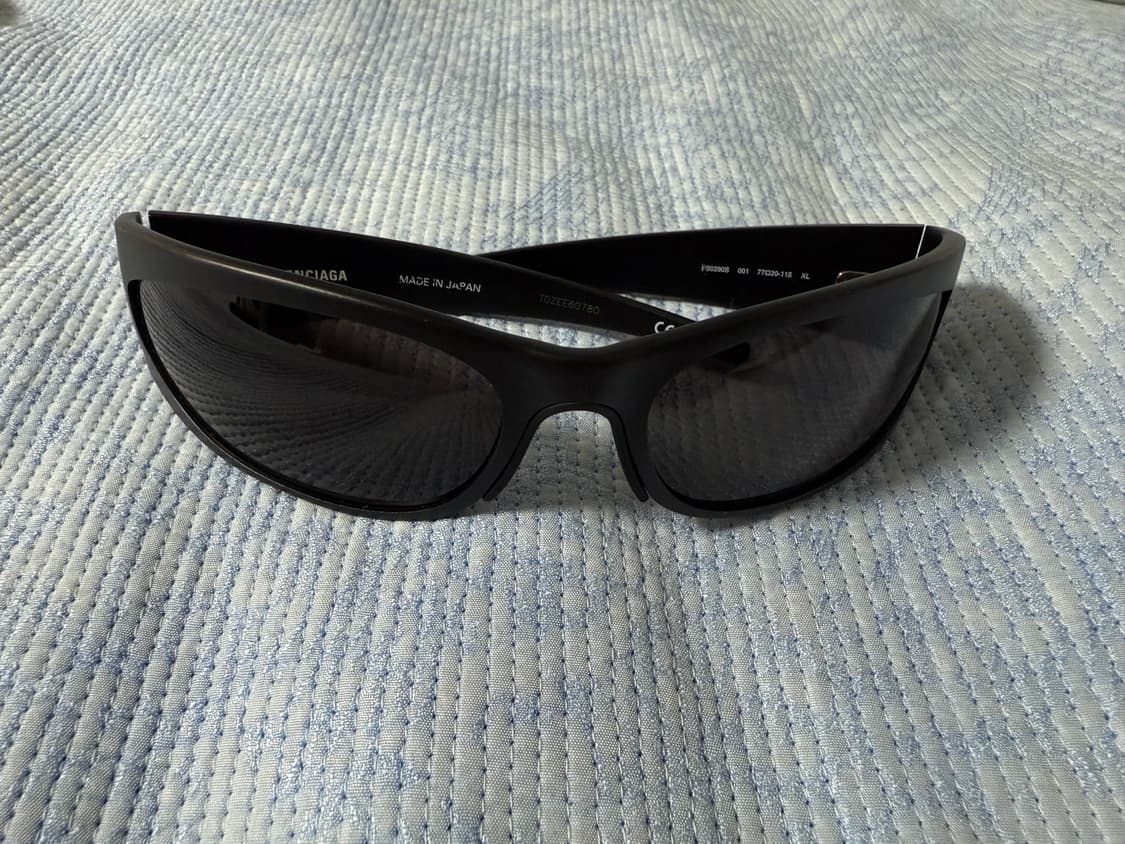 발렌시아가 BB0290s 001 선글라스 BALENCIAGA 상품이미지2