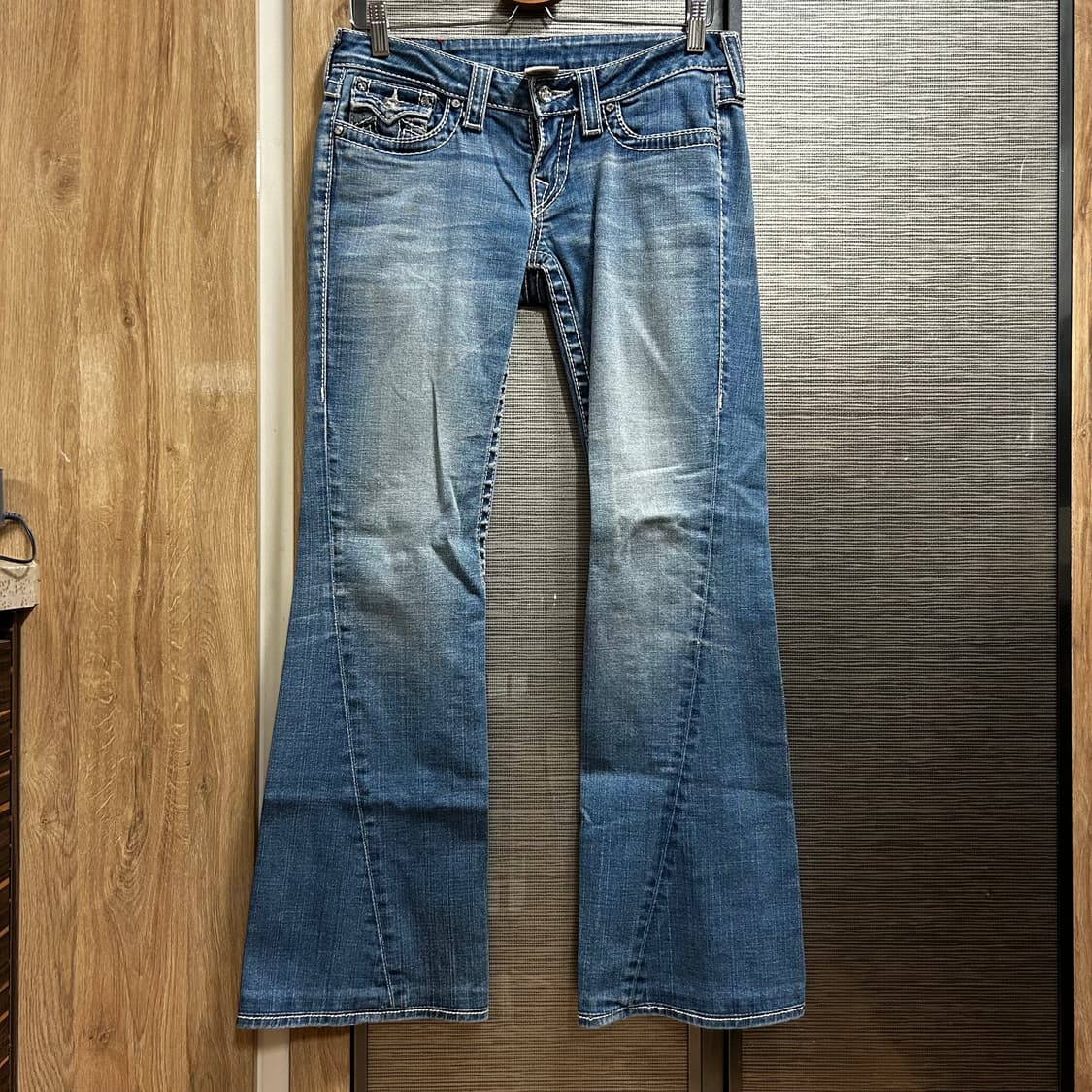 트루릴리전 부츠컷 데님팬츠 상품이미지1