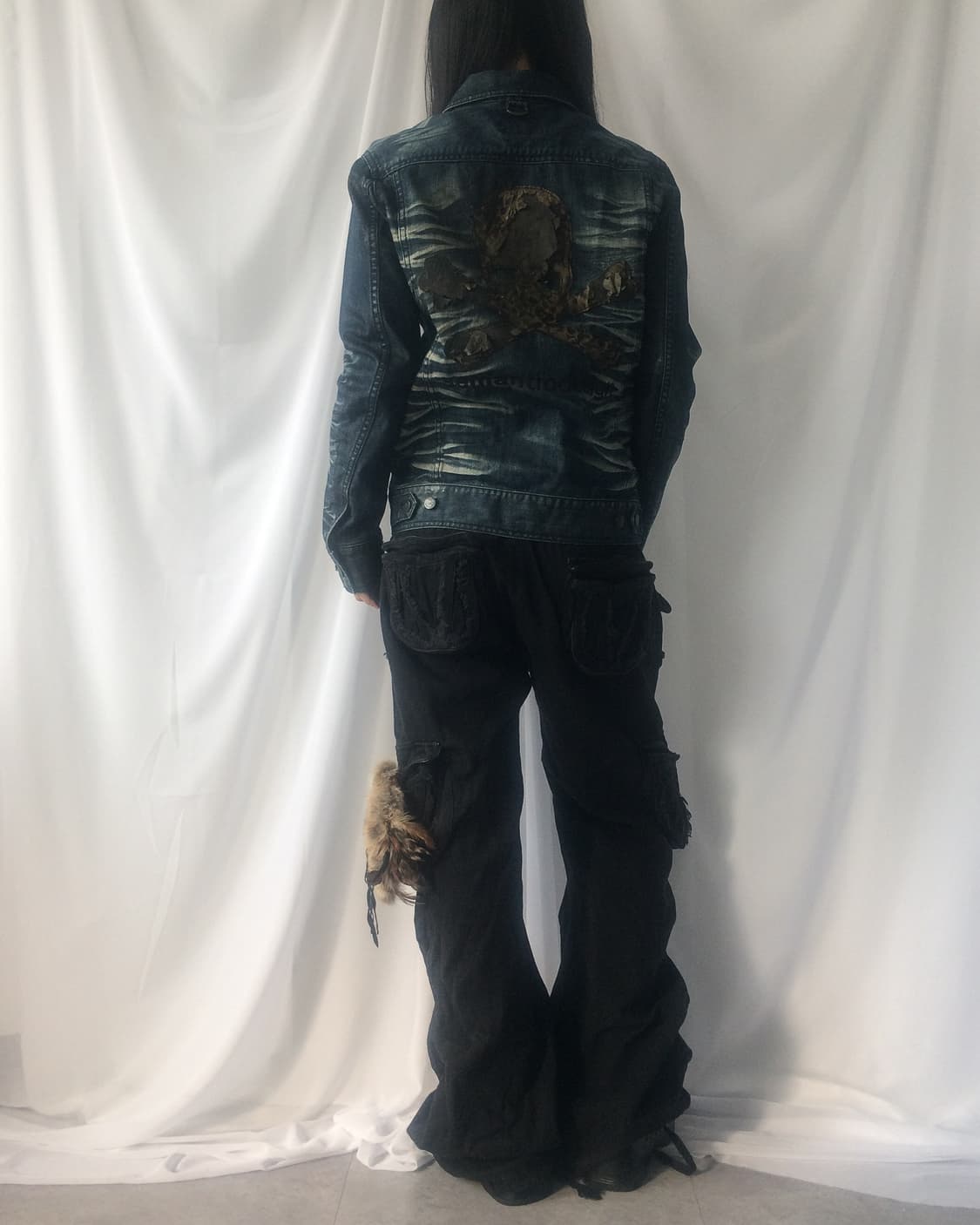 Roen x semantic design back skull washin 상품이미지7