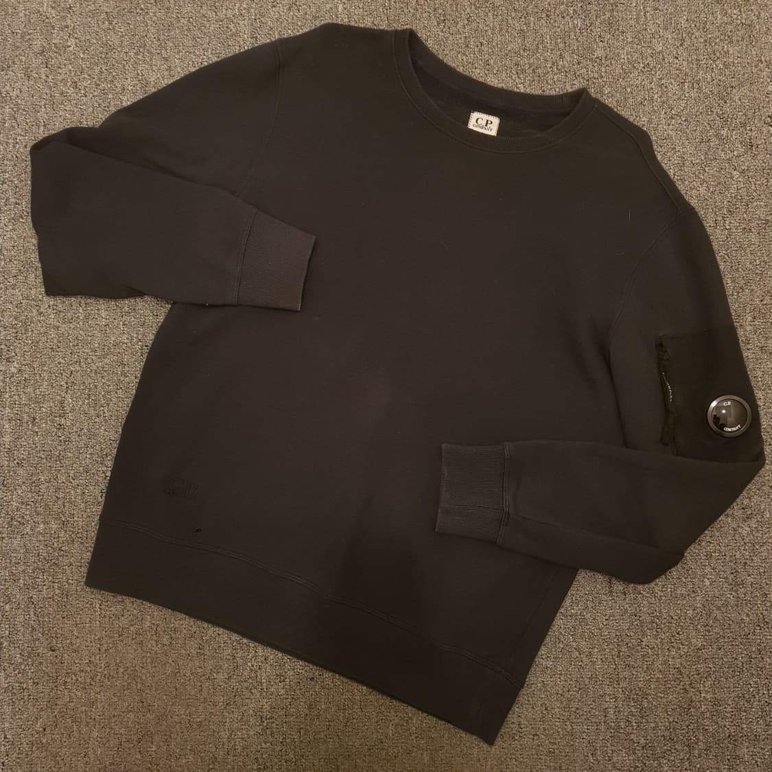 Cp컴퍼니 블랙 맨투맨 정품 상품이미지1