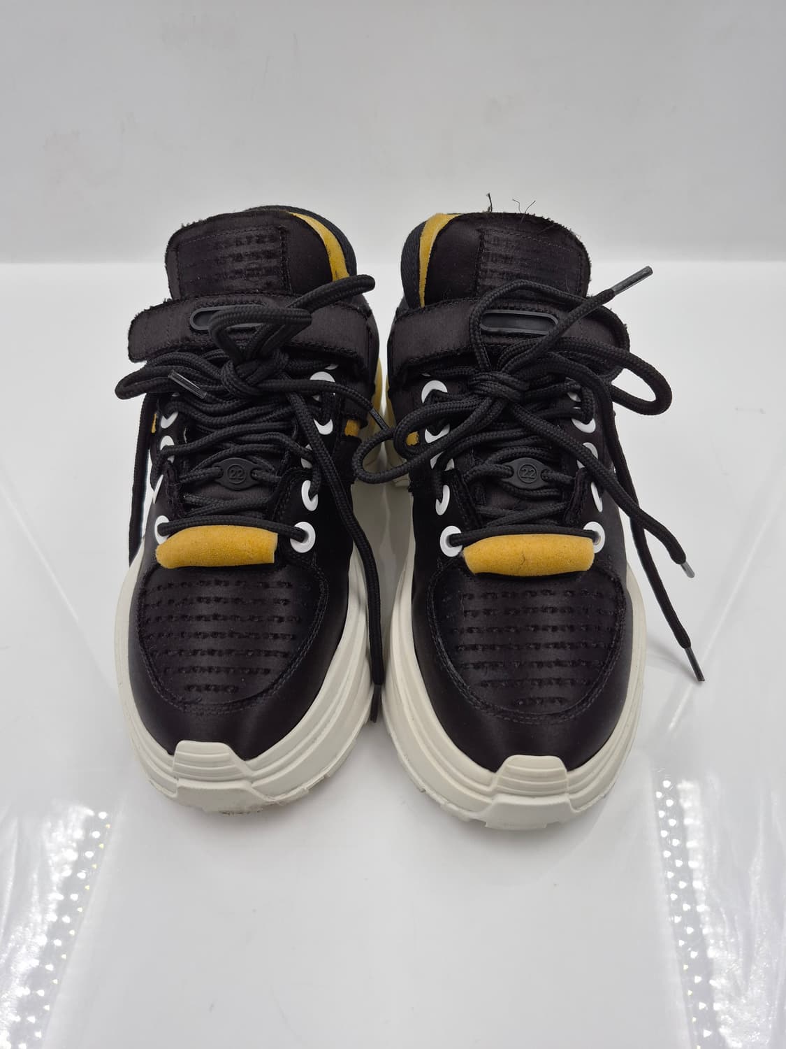 메종 마르지엘라 레트로핏 블랙 스니커즈 상품이미지1