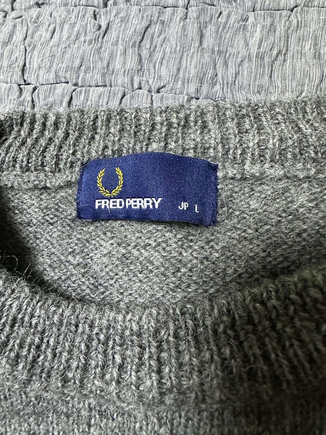 프레드페리 그레이 컬러 블록 니트 상품이미지4