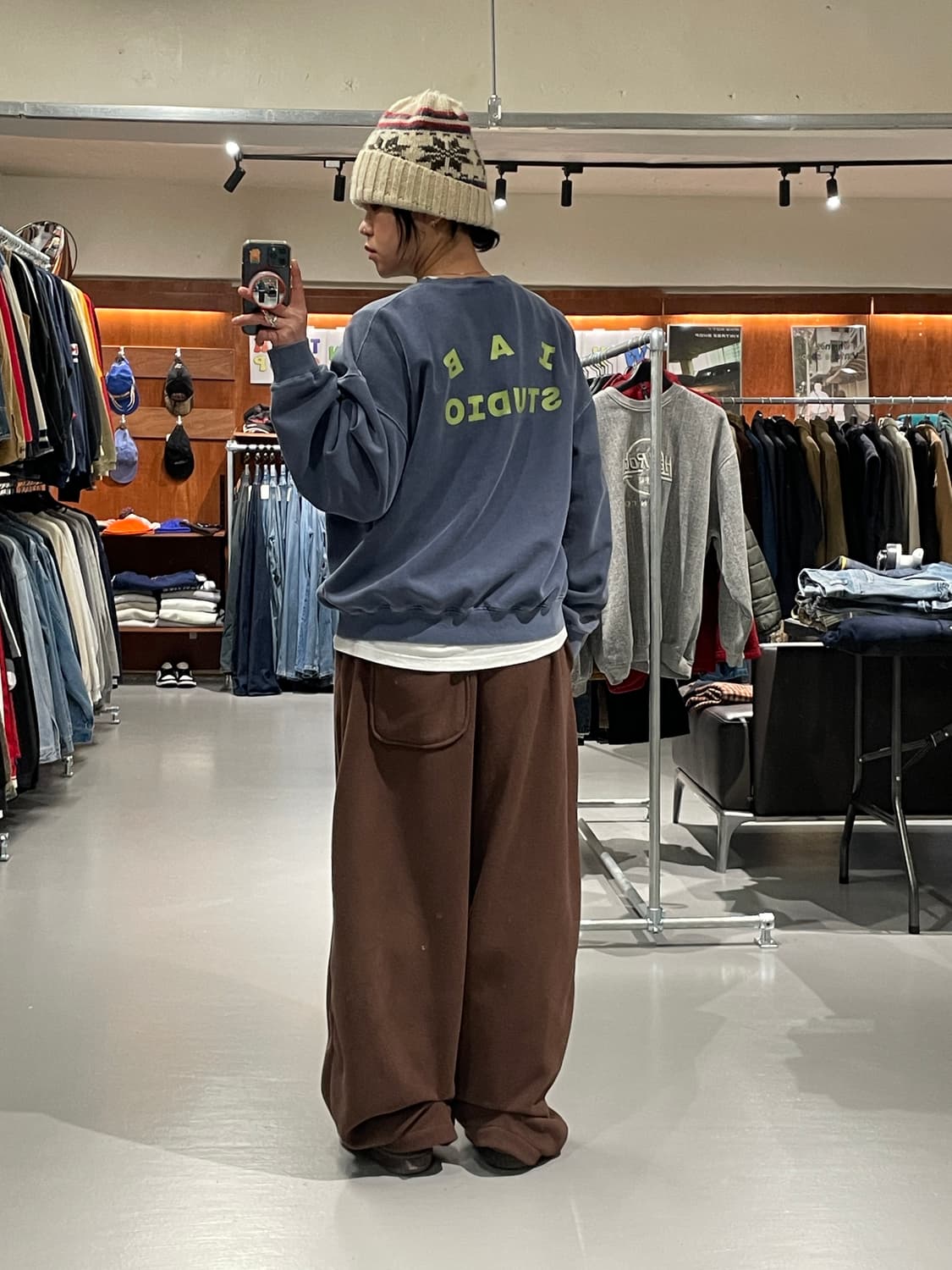 아이앱 스튜디오 맨투맨 상품이미지5