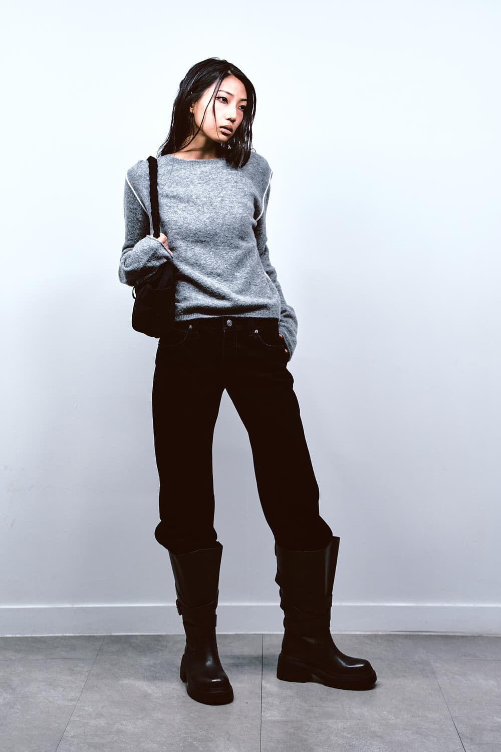 VELVET WASHED BOOT CUT DENIM PANTS 상품이미지1