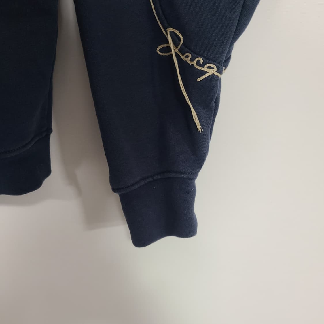 자크뮈스 정품 피오 자수 로고 스웻셔츠 네이비 L 상품이미지7