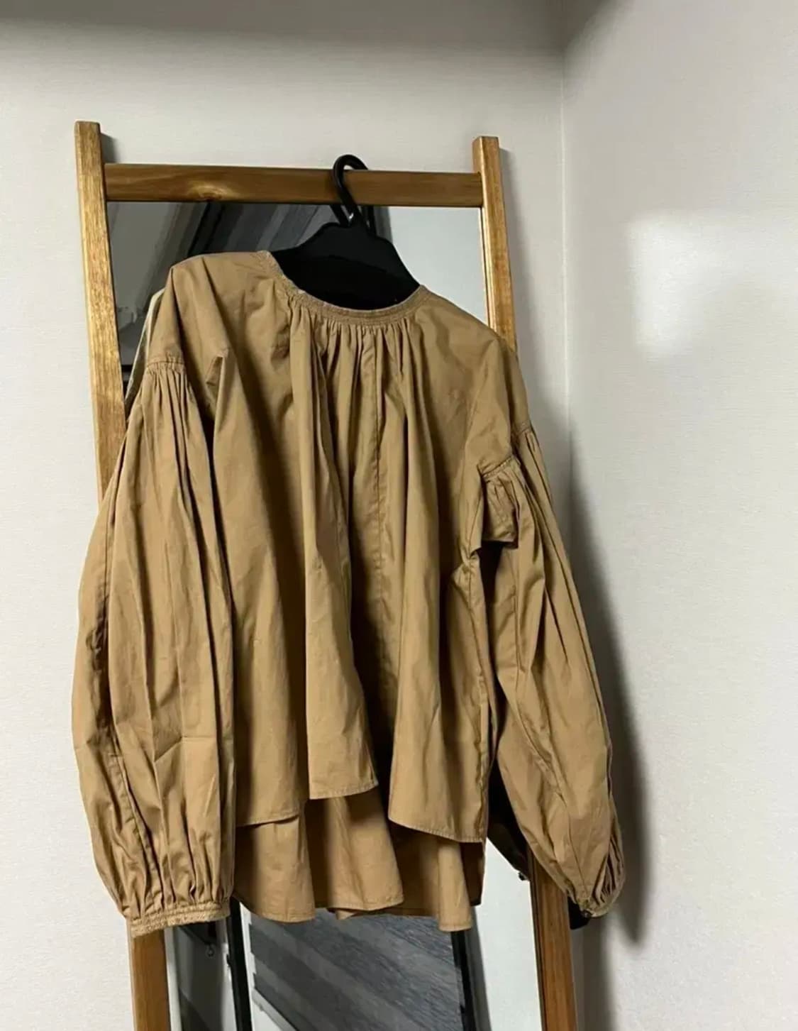 클라네 볼륨블라우스 clane volume blouse 클레인블라우스 상품이미지5