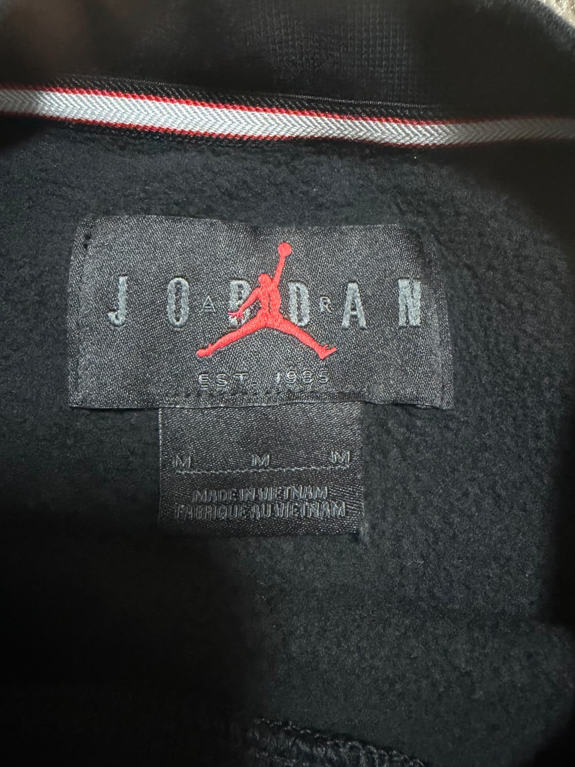 [M] 조던 에어조던 조던 와펜 맨투맨 블랙 상품이미지3