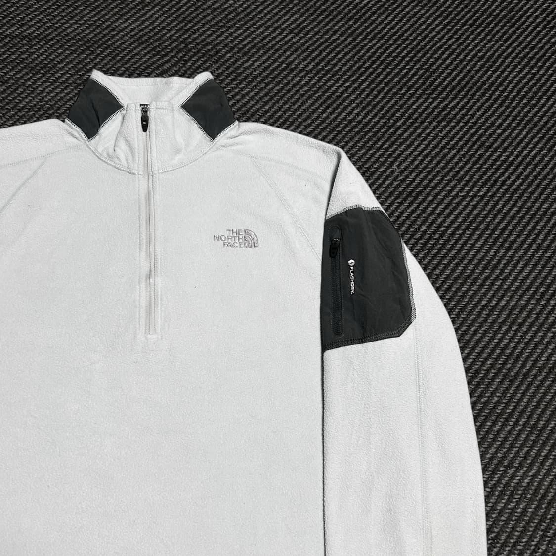 [M] Northface 노스페이스 라이트그레이 반집업 풀오버 후리스 상품이미지3