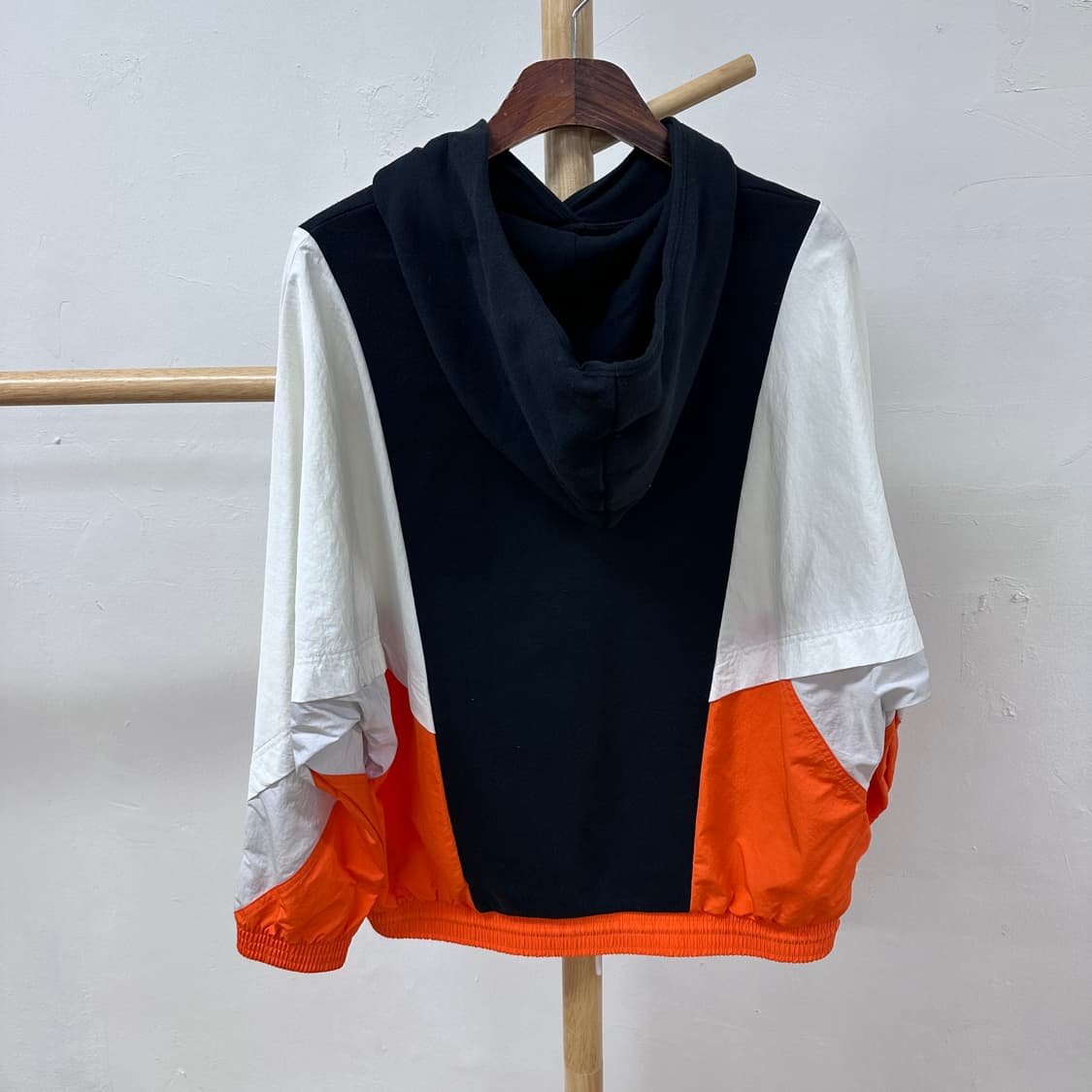 NIKE 나이키 우먼스 우븐 바람막이 후드 M 오버핏 J21 상품이미지8