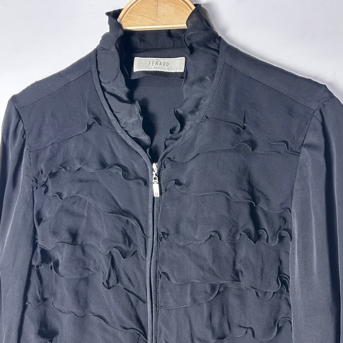 [FERAUD] 페로 블랙 프릴 실크 집업  상품이미지3