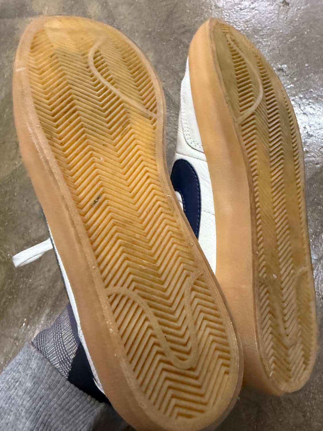 나이키 제이크루킬샷2 흰/남 스니커즈 255 상품이미지5