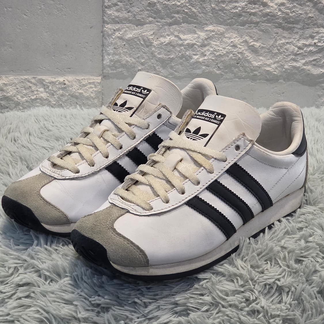 1w-27:아디다스 오리지널스 컨트리 OG 화이트-블랙 23cm 상품이미지1
