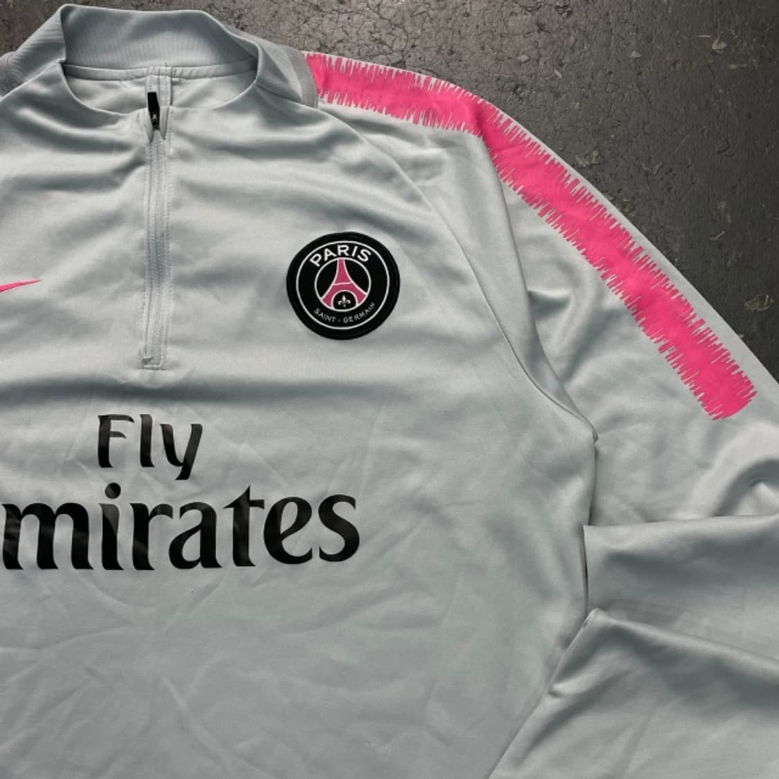 105 나이키 18-19 파리생제르망 드릴탑  상품이미지2