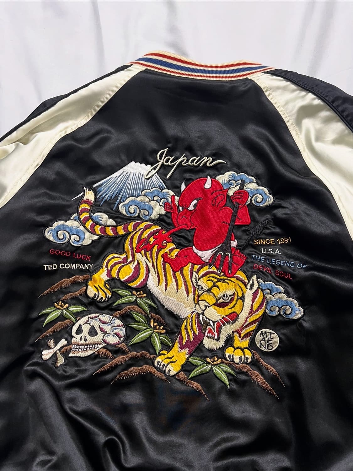 테드컴퍼니 리버시블 스카쟌 자켓 상품이미지9