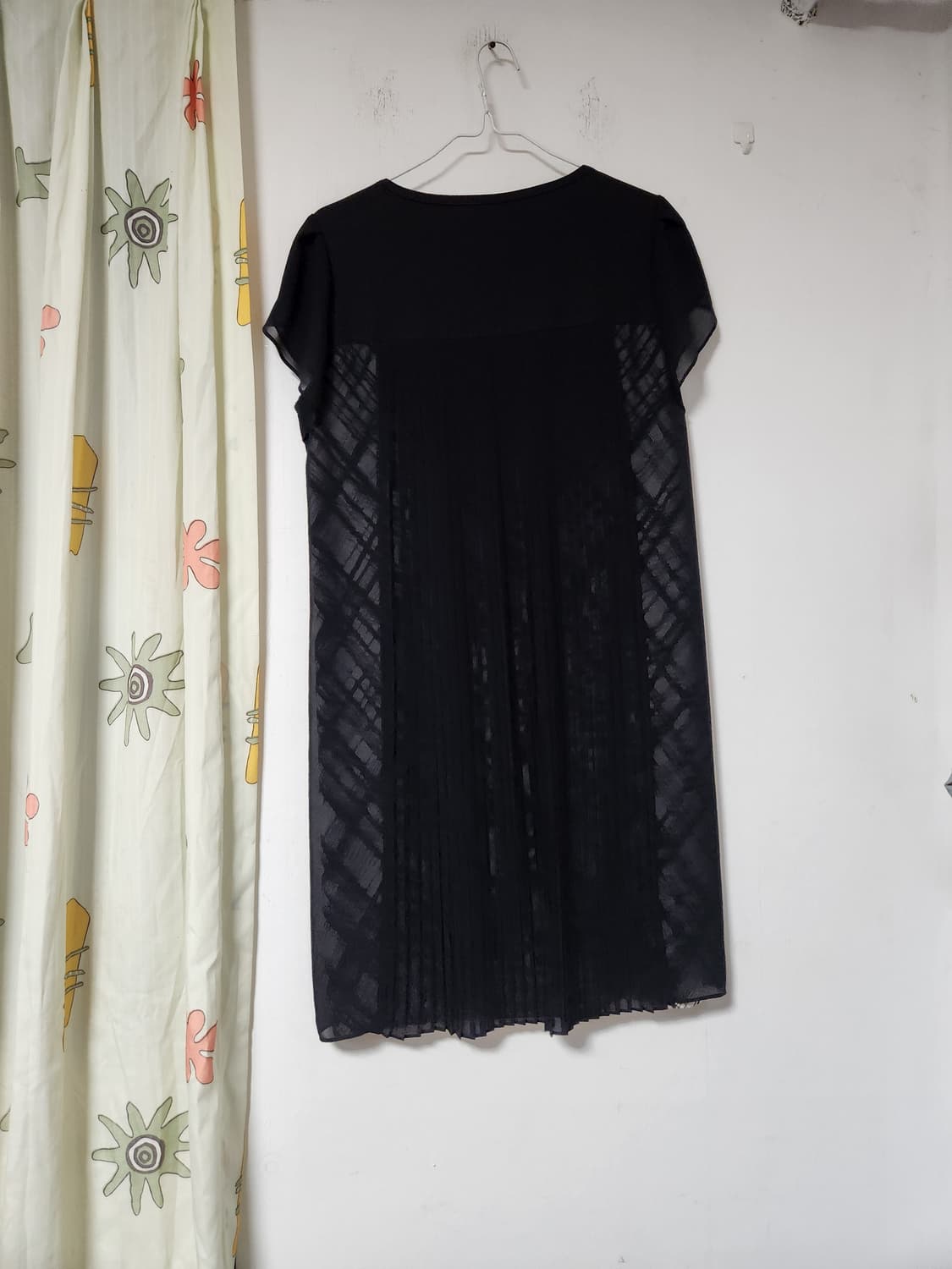 VIKI 블랙 체크 패턴 쉬폰 원피스66~77 상품이미지2