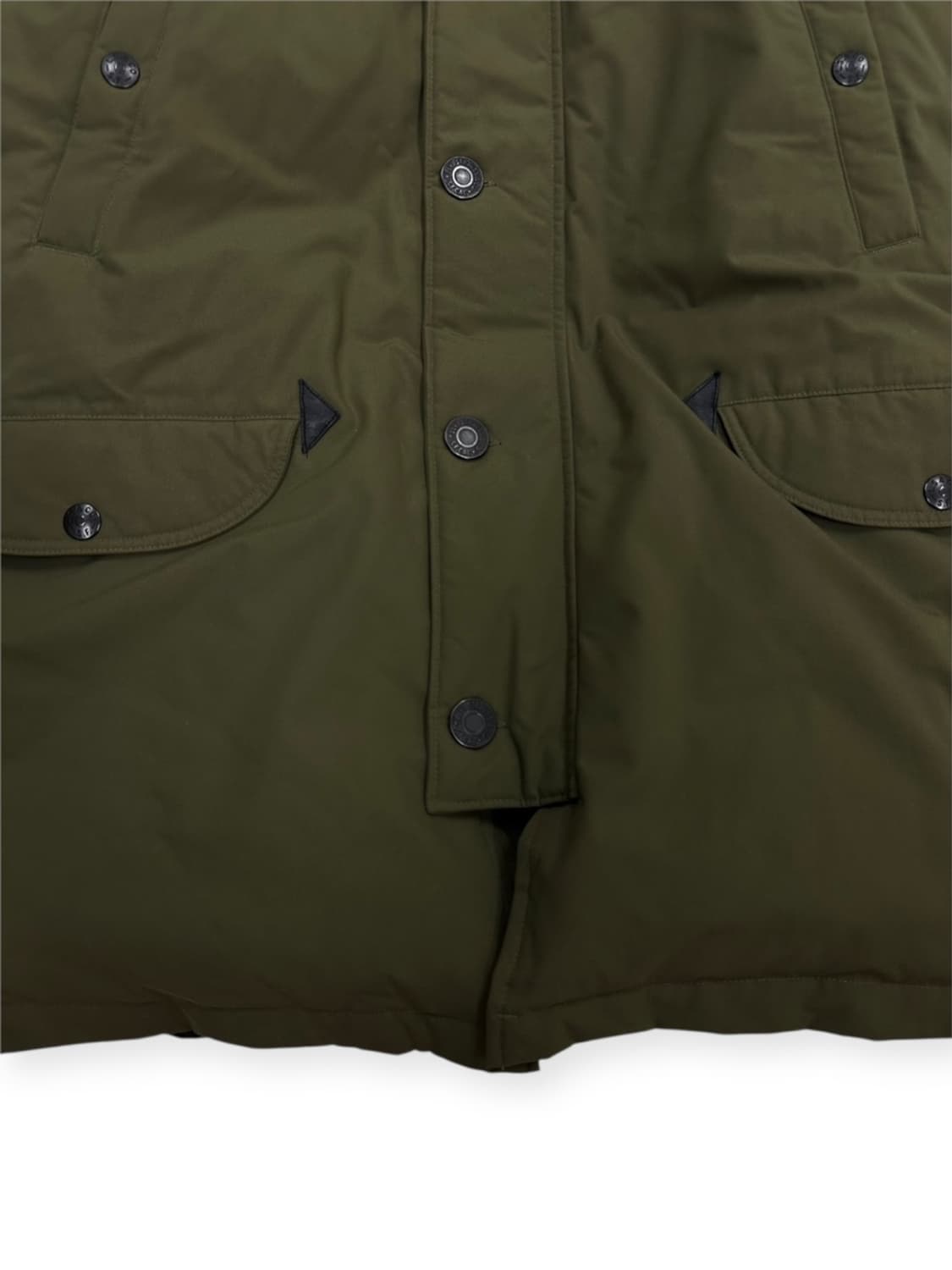 리바이스 덕다운 카라코람 야상패딩 카키 (L~XL) 상품이미지4