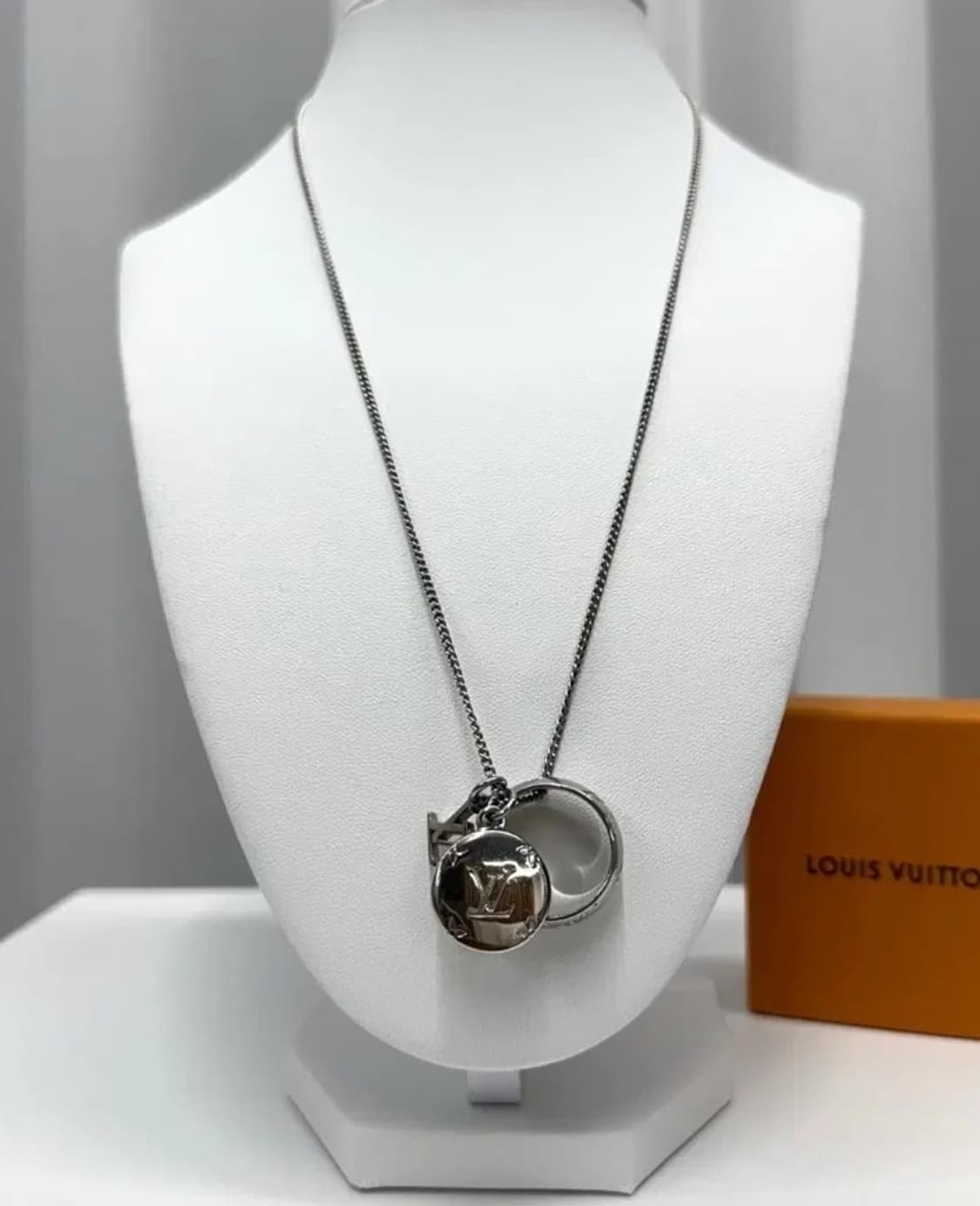 [정품/OS] 루이비통 이클립스 참스 목걸이 상품이미지1