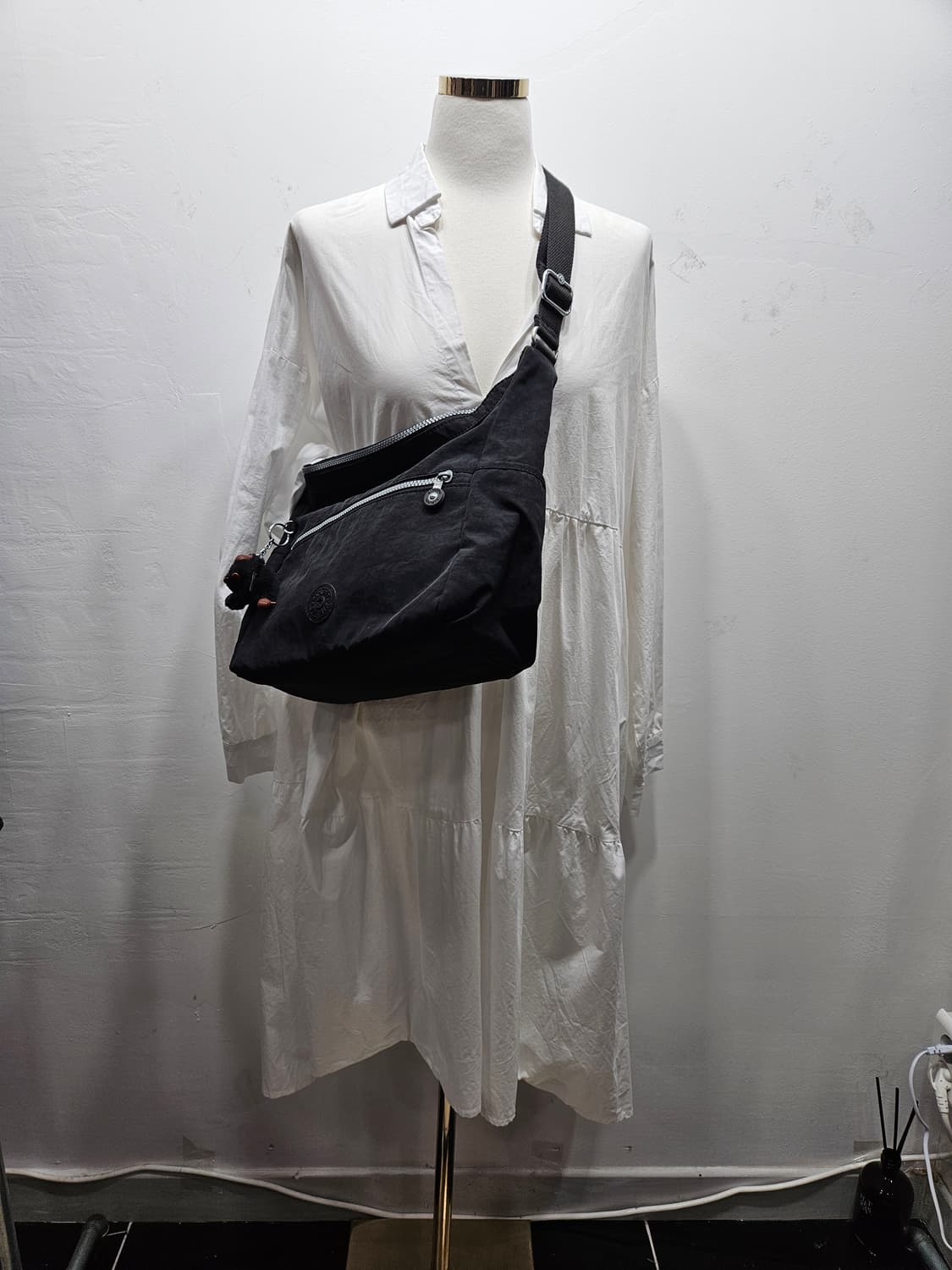 키플링(KIPLING) 크로스백 블랙 상품이미지5