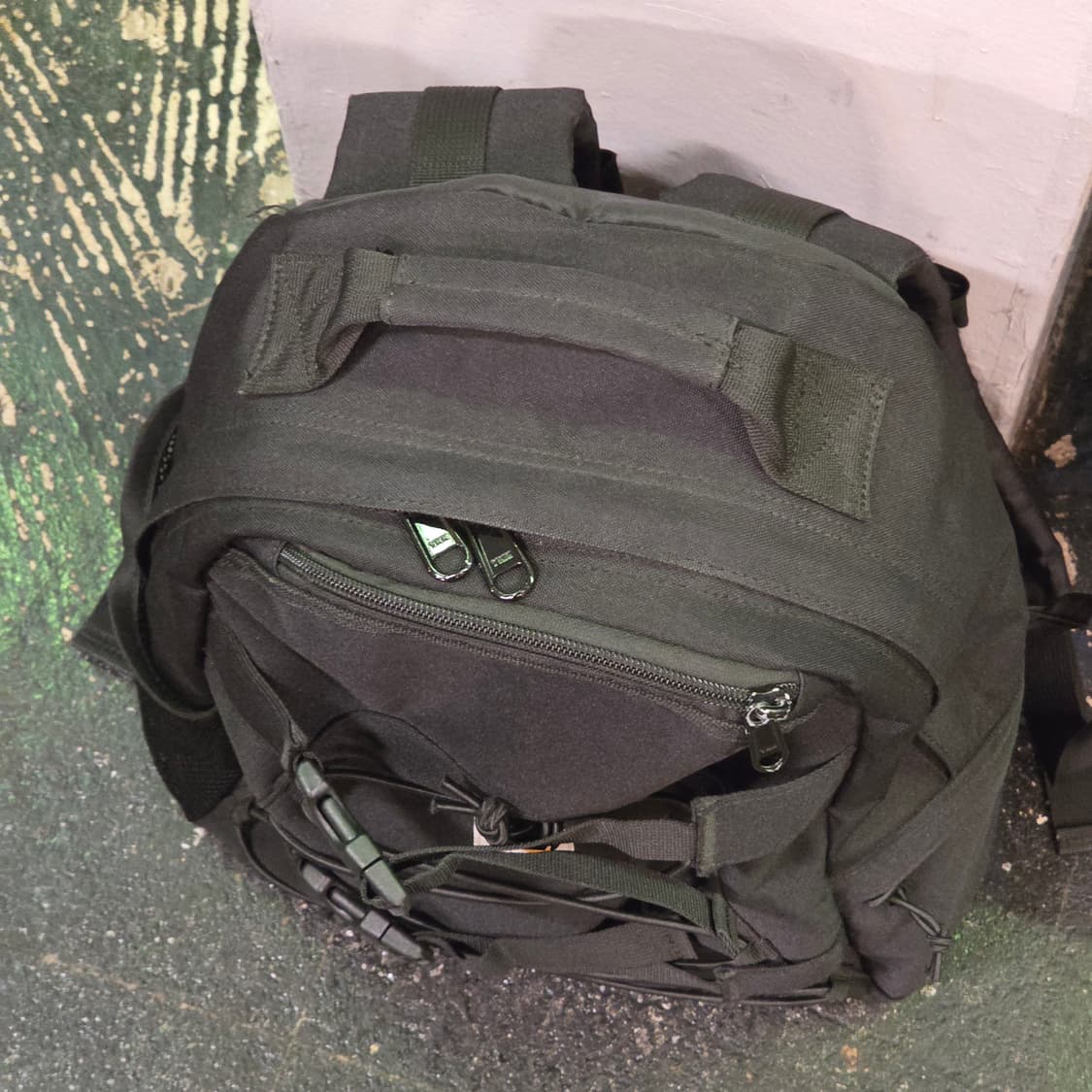 칼하트 블랙 백팩  상품이미지6