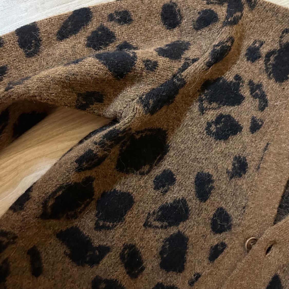 코스 cos 레오파드 모헤어 가디건 M 상품이미지3