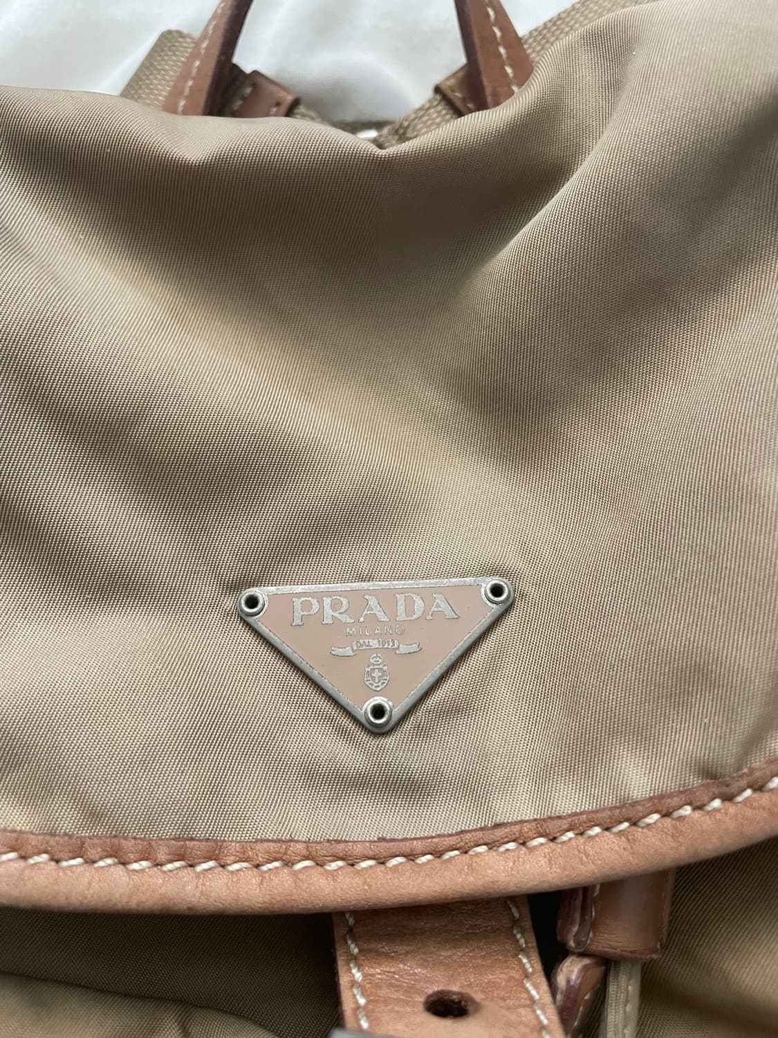 프라다 백팩 미니 상품이미지2