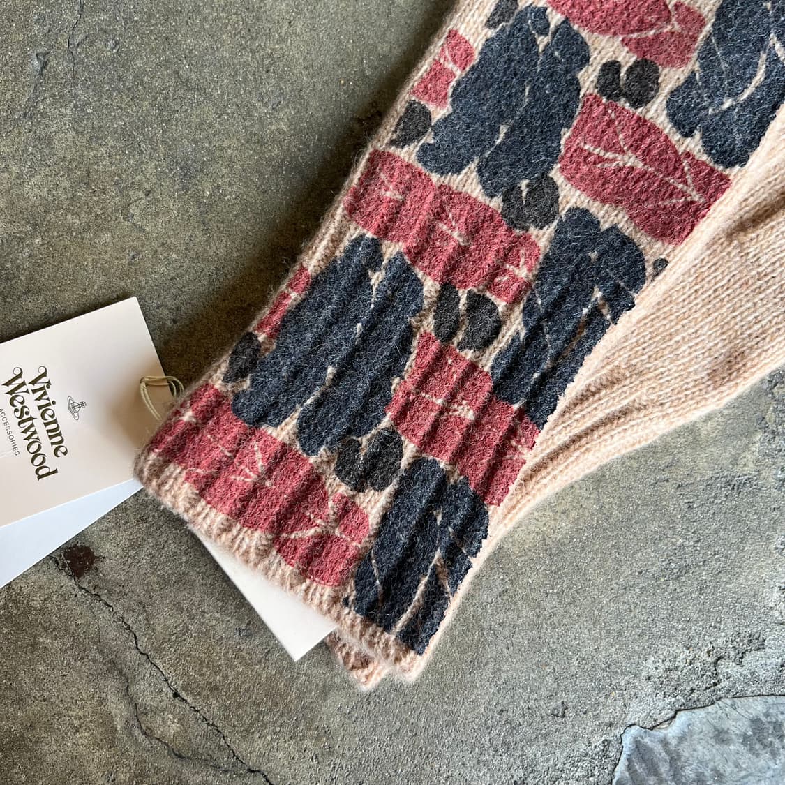 비비안웨스트우드 울 장갑 여성용 상품이미지2