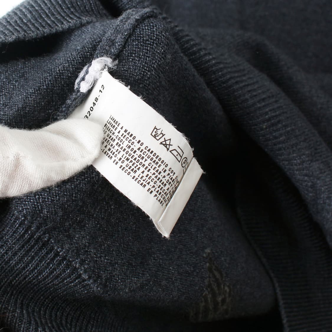 엠포리오 아르마니 ARMANI 빈티지 브이넥 네이비 블루 울 니트 상품이미지9