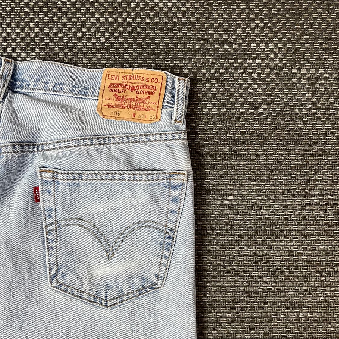 (36) 리바이스 505 36X32 연청 데님 팬츠 레귤러핏 상품이미지6