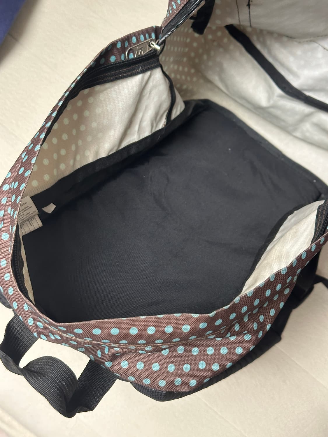 잔스포츠 브라운 민트 도트 땡땡이 백팩 상품이미지9