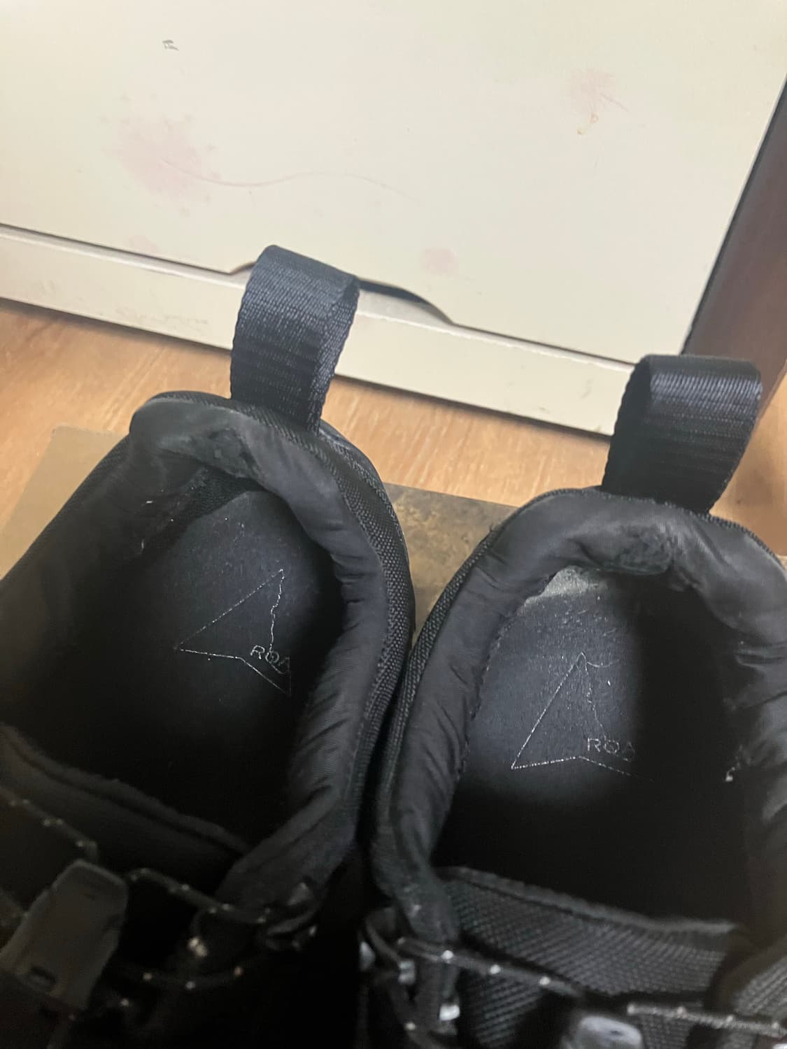 로아 하이킹 친지노 블랙 270사이즈 상품이미지6