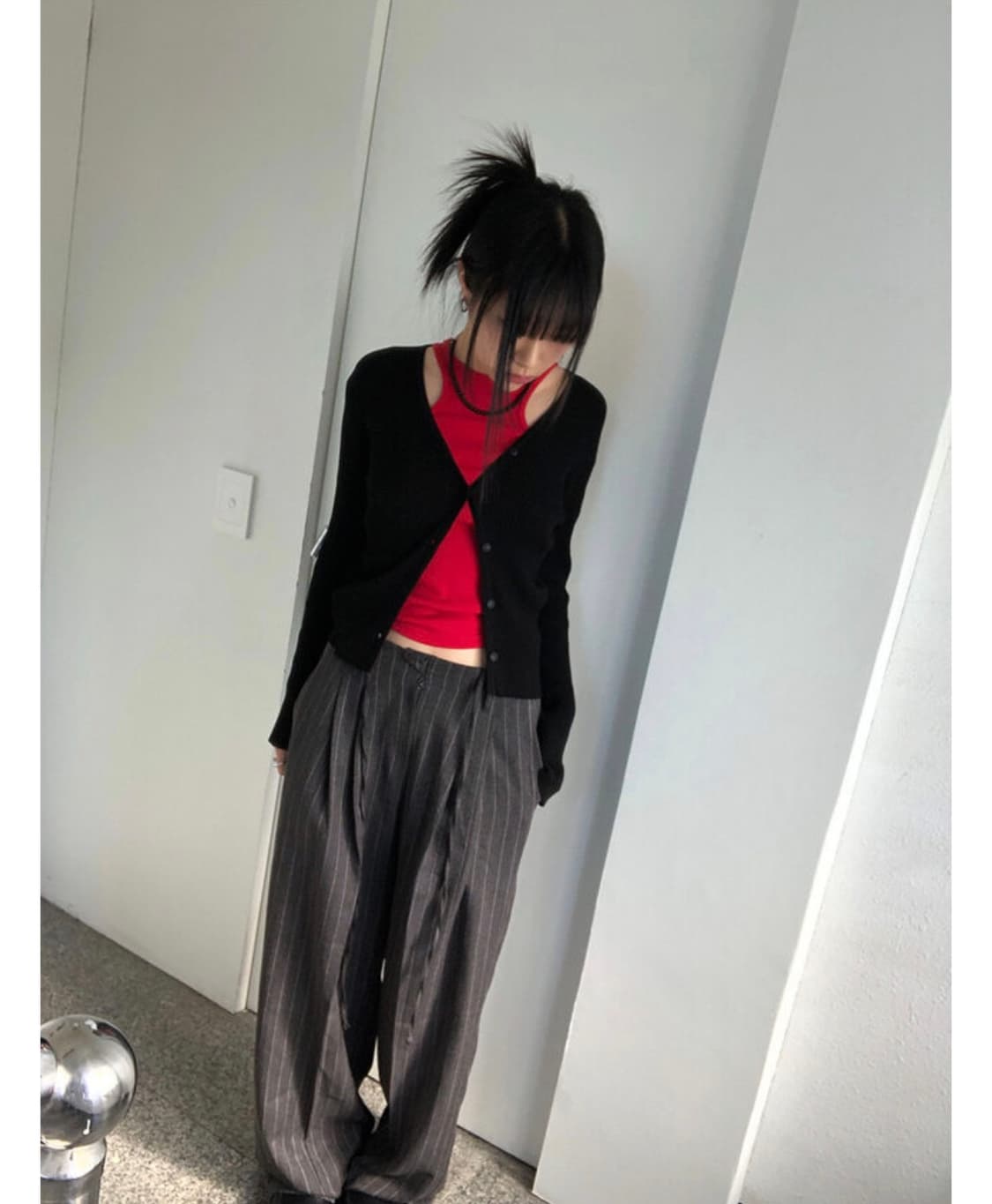 이이알하우스 우드 슬림 가디건 블랙 상품이미지3