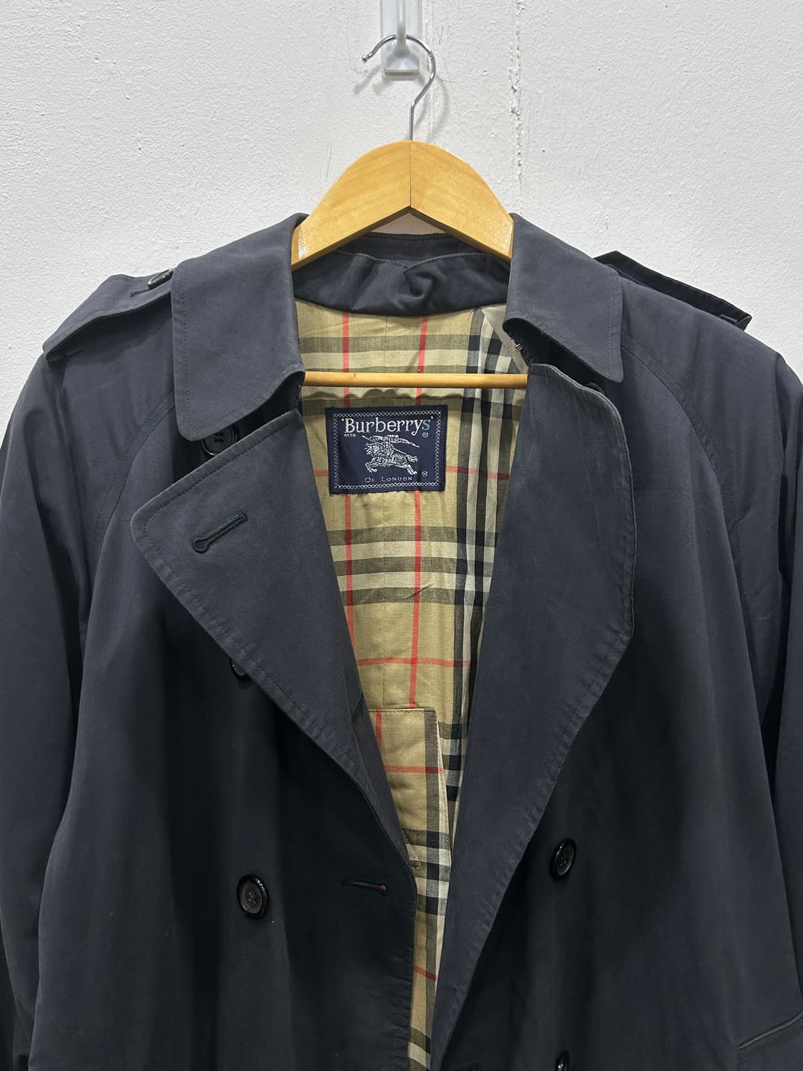 버버리 네이비 트렌치 코트 여성 M 상품이미지3