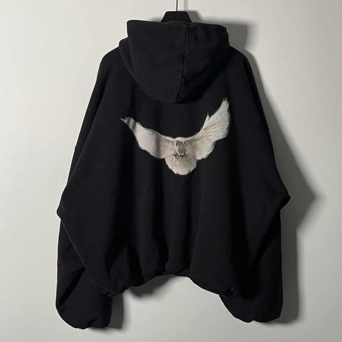 이지갭 발렌시아가 칸예 도브 후드티 (on.598)   상품이미지4