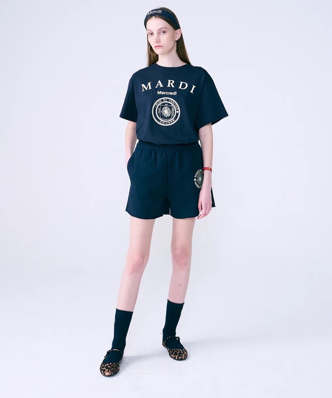 마르디메크르디 플라워 반팔 반바지 셋업 세트 네이비 상품이미지4