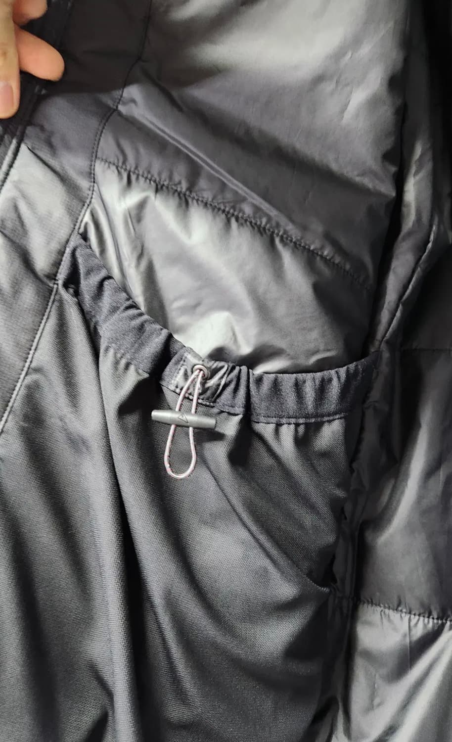 클라터뮤젠 로딘 후드 패딩 상품이미지9