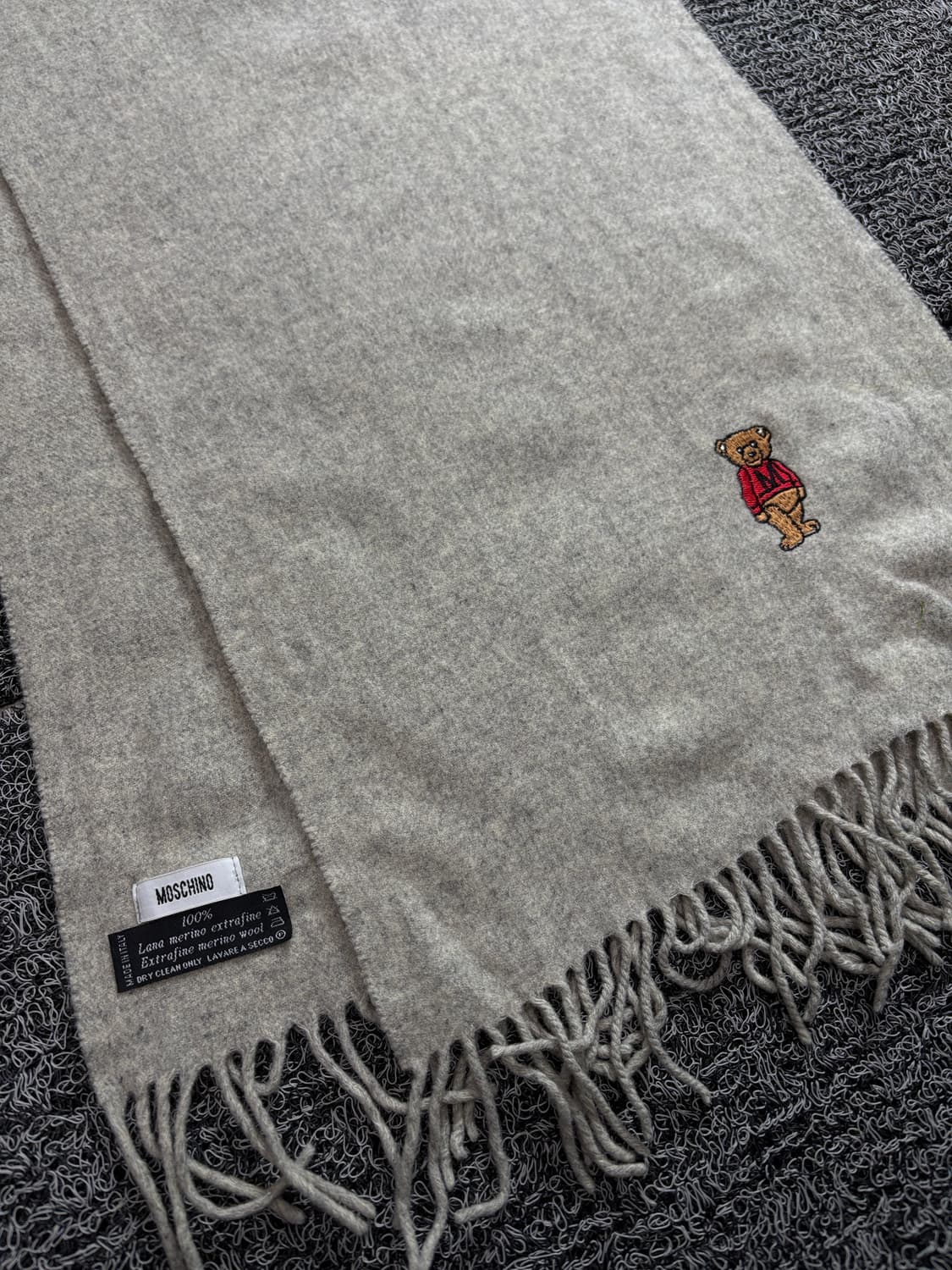 모스키노 테디베어 라나 메리노 울 머플러 1569 상품이미지3