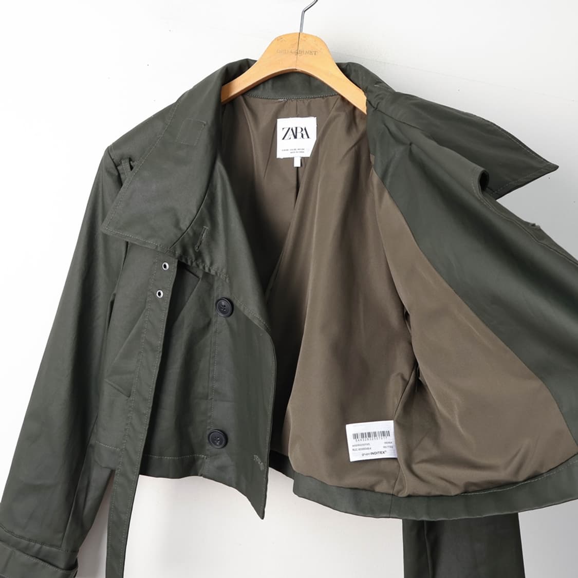 55/자라 크롭 왁스 트렌치코트 상품이미지6