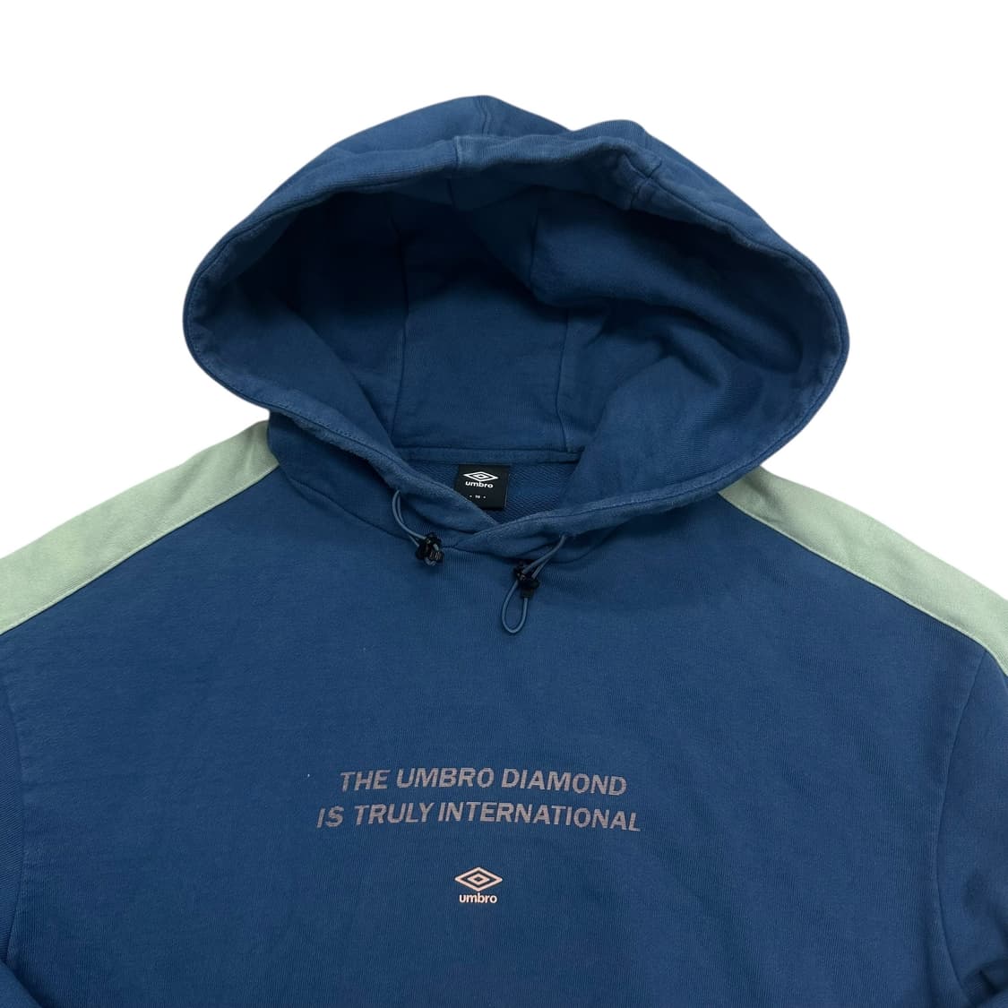 엄브로 후드티 상품이미지2