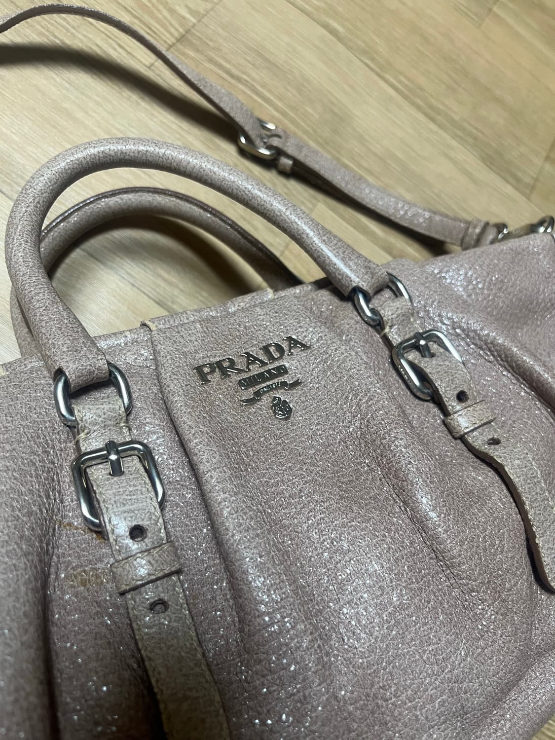 프라다(prada) 연보라 숄더백  상품이미지2