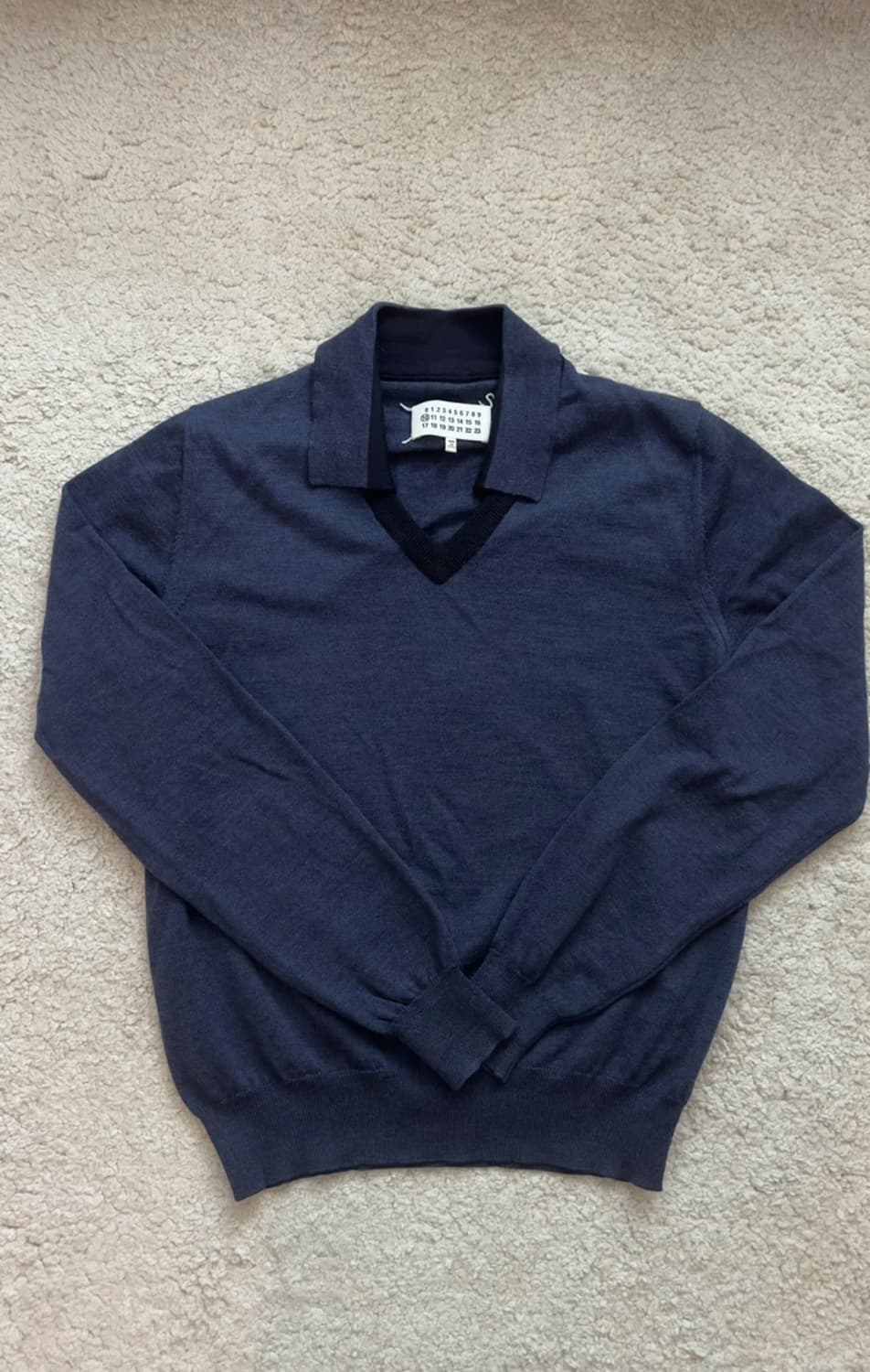 마르지엘라 v넥 니트 상품이미지1