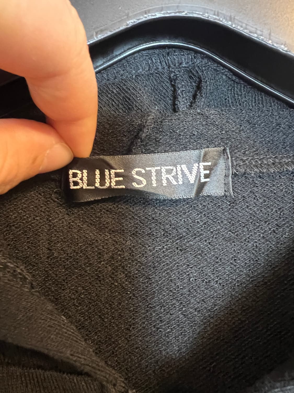 O109 BLUE STRIVE 블랙 가오리핏 후드집업 M 상품이미지4