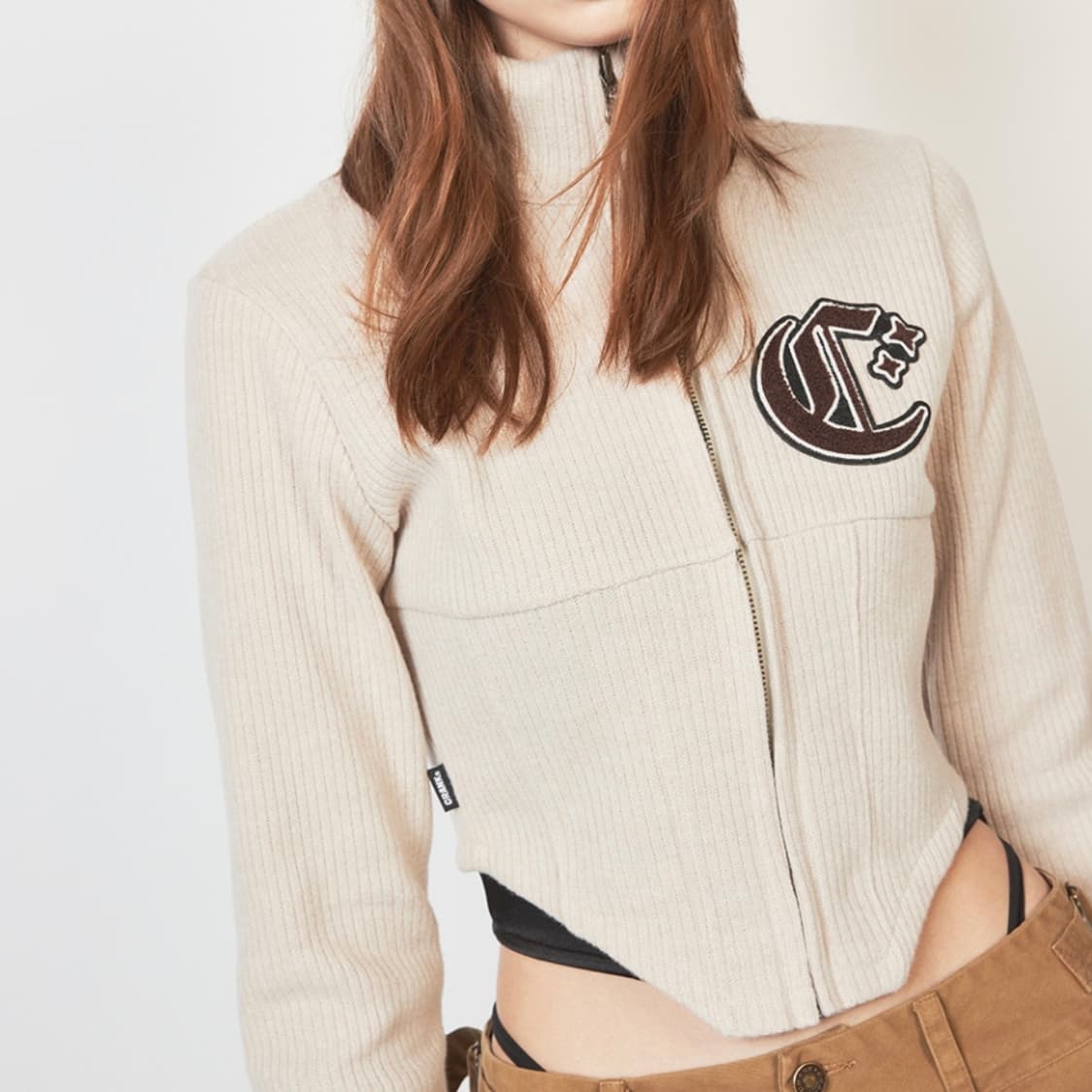 [크랭크] 코르셋 니트집업, 하이넥 집업가디건_베이지 상품이미지2