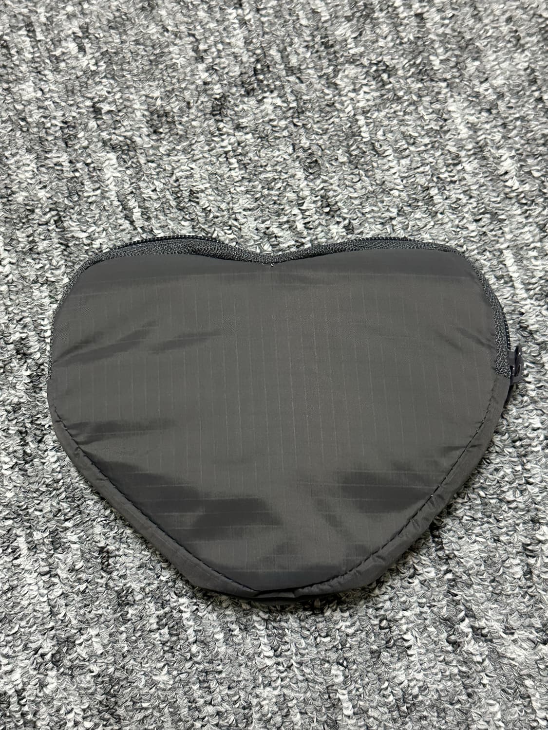 휴먼메이드 하트 쇼퍼백 가방 장바구니 그레이 상품이미지3