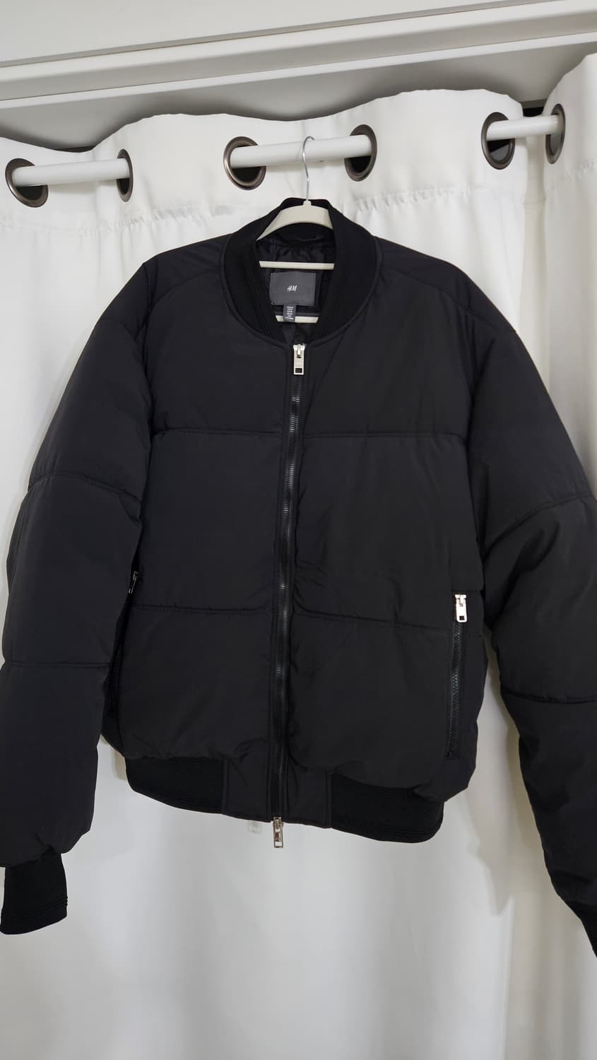 H&M 블랙 패딩 봄버 자켓 상품이미지3