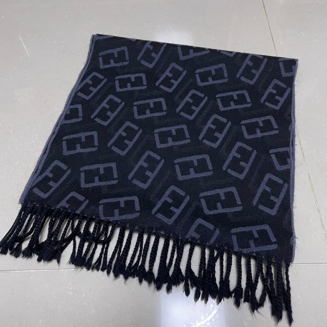 FENDI 펜디 더블페이스 FF로고 머플러 상품이미지3