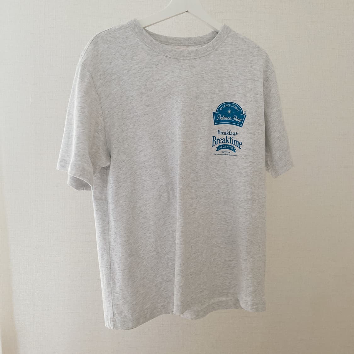 에이카화이트 MORNING CAFE TEE-LIGHT GREY 상품이미지1