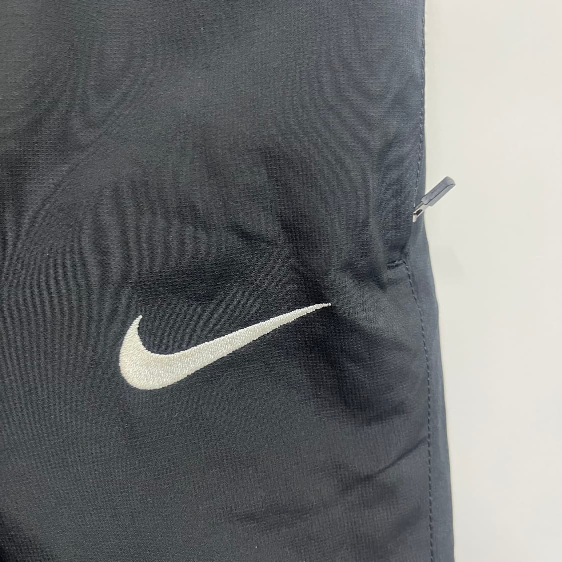 나이키 스우시 블랙 우븐 팬츠 상품이미지2