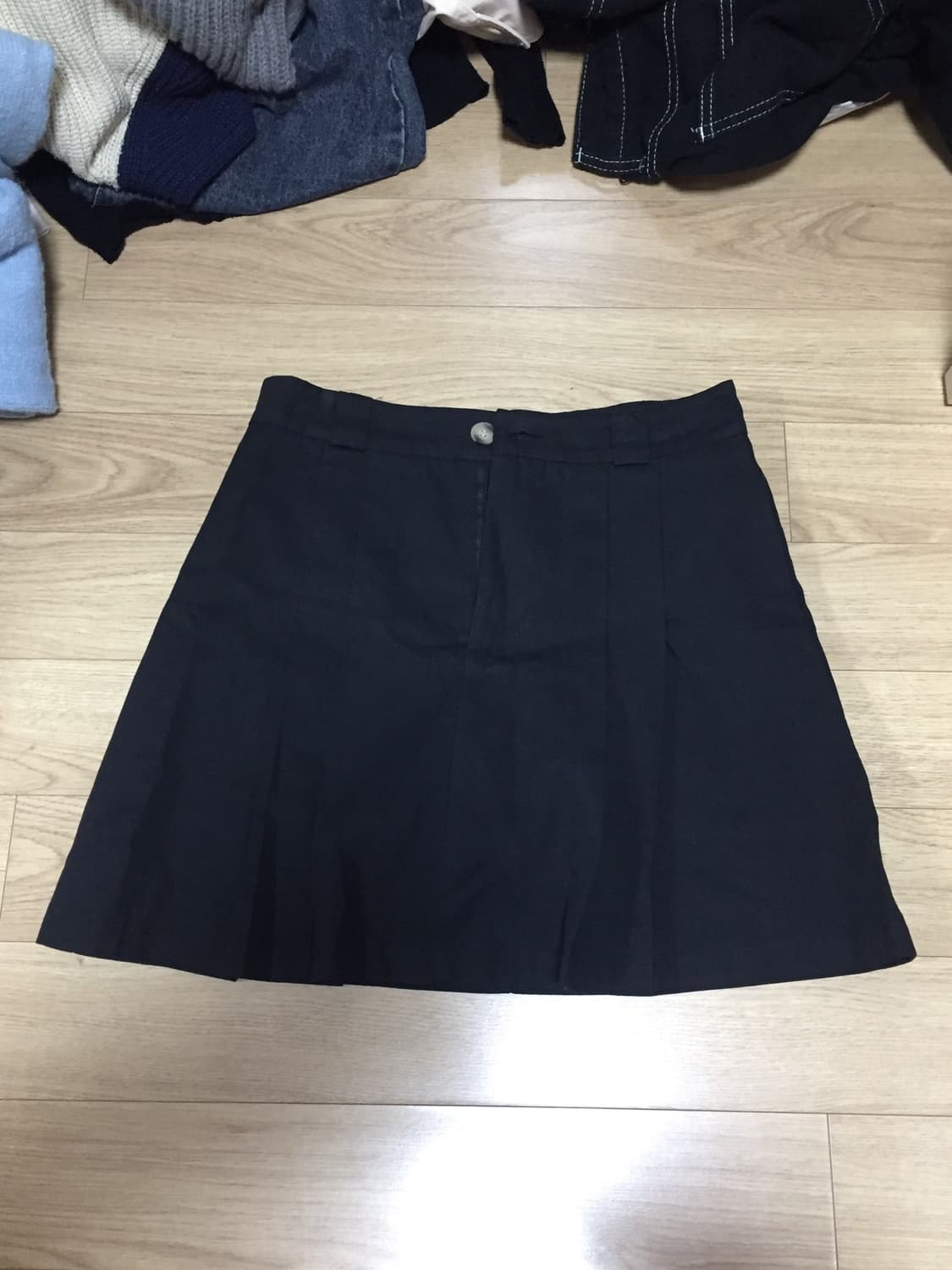 김아홉 핀턱 미니스커트 상품이미지1