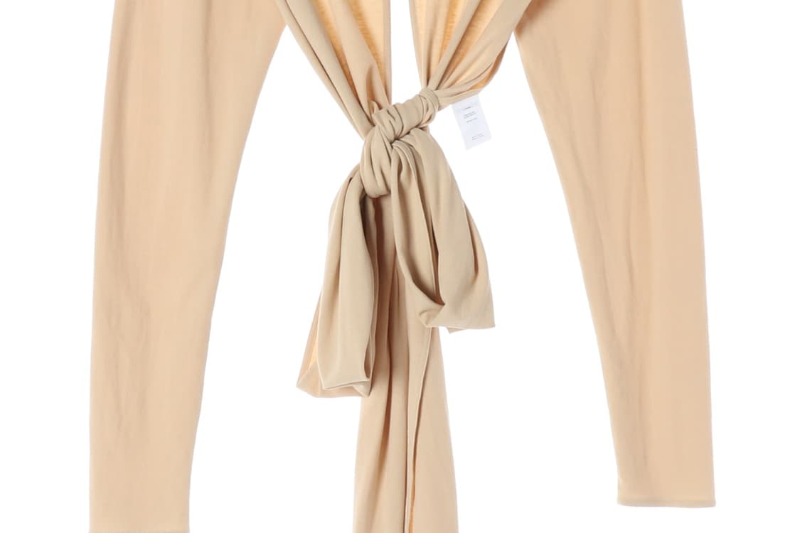 르메르 베이지 리본 매듭 슬릿 크롭 긴팔 티셔츠 블라우스
 상품이미지4