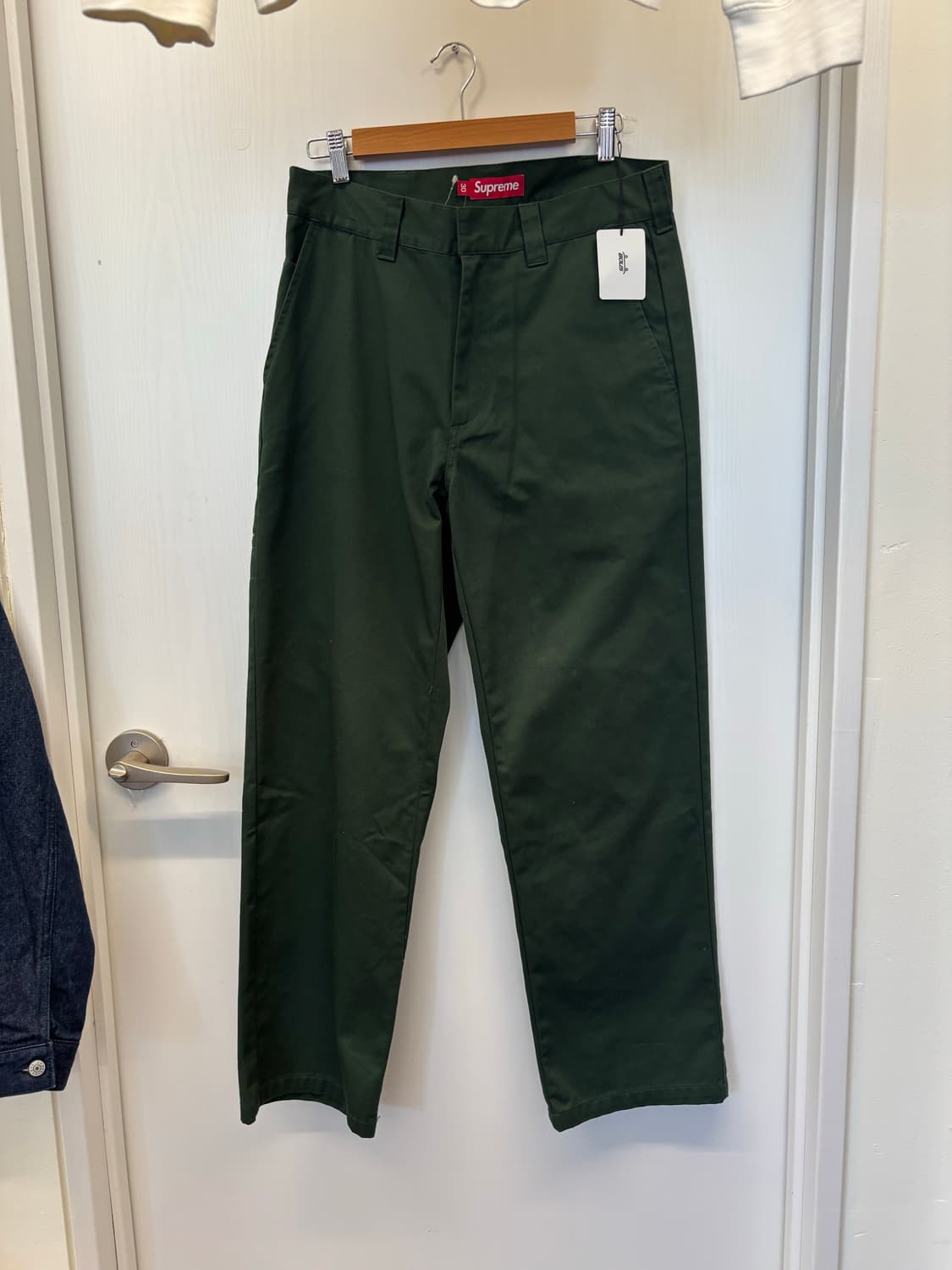 Supreme chino green 상품이미지1